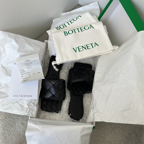 Bottega Veneta flat Lido sandals sz 36 - Picture 3 of 11